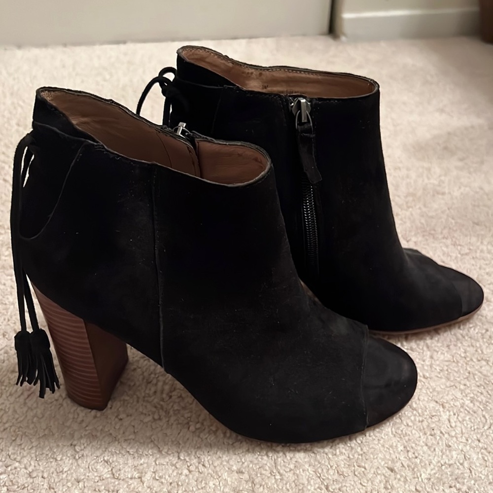 Black sued open toe bootie